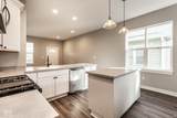 933 Raymond Street - Photo 31