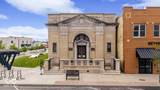 105 Chestnut Street - Photo 2