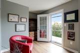 201 Manchester Drive - Photo 32