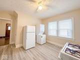 836 Oxford Street - Photo 17