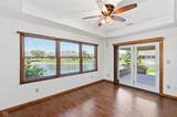 1156 Woodridge - Photo 16