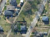 1126 Harvey - Photo 1