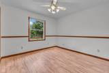 1432 Holiday Lane - Photo 18