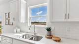 1093 Blackstone Avenue - Photo 12