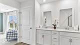 1093 Blackstone Avenue - Photo 29