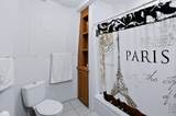735 Lexington Avenue - Photo 20