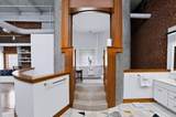 735 Lexington Avenue - Photo 31
