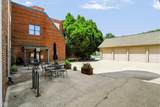 735 Lexington Avenue - Photo 33