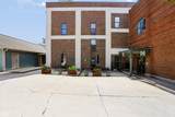 735 Lexington Avenue - Photo 34
