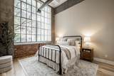 611 Park Avenue - Photo 18