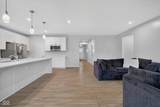 2718 Chalbury Drive - Photo 11