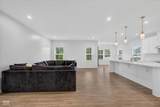 2718 Chalbury Drive - Photo 7