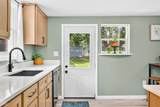 648 Young Street - Photo 15
