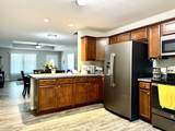 1716 Old Orchard - Photo 11