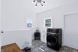 3910 Kenwood Avenue - Photo 38