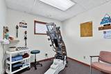 7102 Pendleton Pike - Photo 27