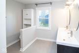 1031 Walnut - Photo 18