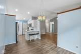5733 Pine Knoll Boulevard - Photo 14