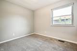 1023 Graham Avenue - Photo 17