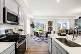 8619 Maroska Street - Photo 8