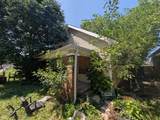 642 Oxford Street - Photo 3