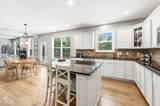 525 Amersham Court - Photo 31