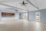 1736 Graham Avenue - Photo 11