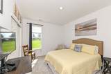 5705 900 - Photo 12