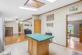 7635 Meadowview Lane - Photo 18