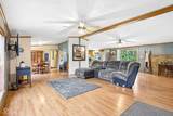 7635 Meadowview Lane - Photo 9