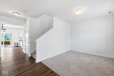 6948 Sablecliff - Photo 8