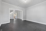28 Lasalle Street - Photo 18