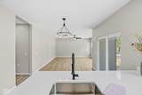 404 Leavitt Street - Photo 14