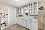 305 Masten Street - Photo 13