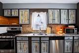 827 Mills Avenue - Photo 17