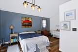 827 Mills Avenue - Photo 36