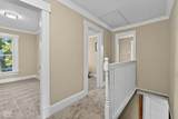 31 Hawthorne Lane - Photo 18