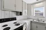 506 Lawrence Avenue - Photo 8