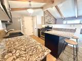 712 Campbell Street - Photo 3