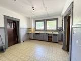 229 Walnut Street - Photo 15