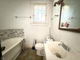 229 Walnut Street - Photo 18