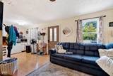 204 Franklin Avenue - Photo 5
