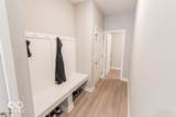 9575 Crossfield Road - Photo 19