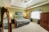 2593 Forest Hills Boulevard - Photo 25