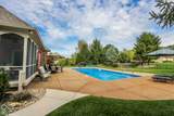 2593 Forest Hills Boulevard - Photo 41