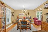 261 Oakwood - Photo 17