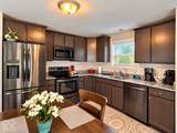 554 Mill Springs - Photo 16