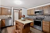 7124 Centenary Road - Photo 11