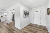 730 Colonial Way - Photo 7