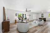 730 Colonial Way - Photo 8